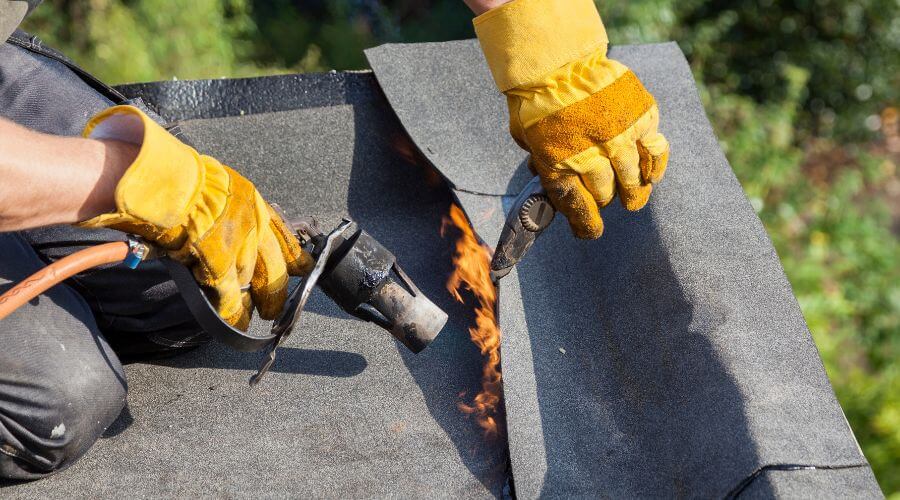 Professional residential roofers in Cumberland, IA